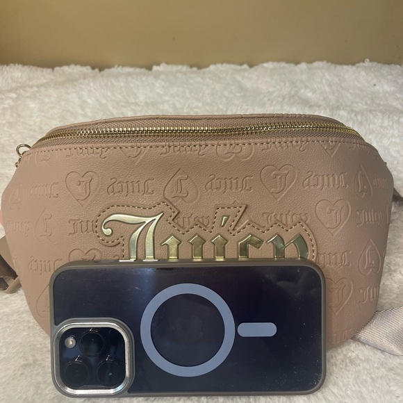 🔥LOW START🎉‼️ NWT‼️‼️JUICY COUTURE CAFE UPGRADED U BELT BAG - Picture 11 of 13